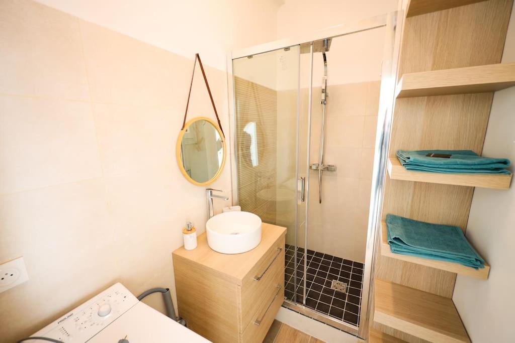 Cosy Pied A Terre Rue Corneille, Coeur Marseille, 4 Pers, 2 Chアパートメント エクステリア 写真