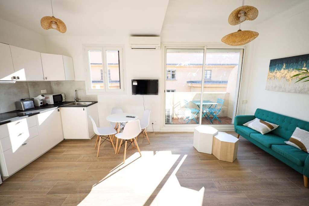 Cosy Pied A Terre Rue Corneille, Coeur Marseille, 4 Pers, 2 Chアパートメント エクステリア 写真